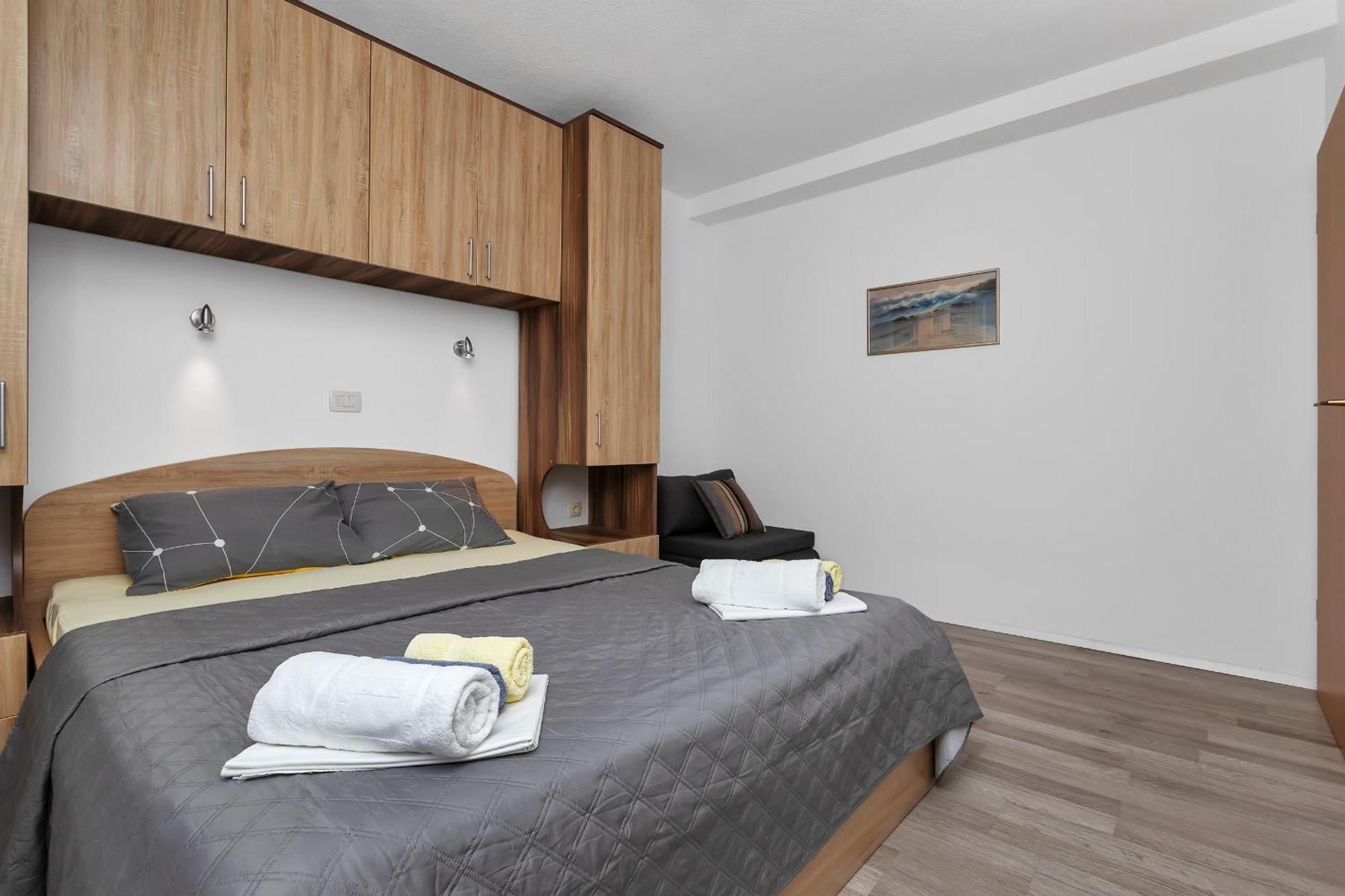 Apartments Ferdo Živogošće Zimmer foto